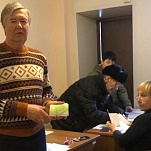 Сергей Конов передал жителям округа семена